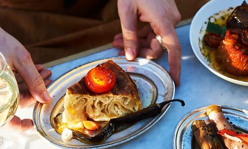 The disobedient language of Bulgarian food: Chuzhdopoklonnichestvo